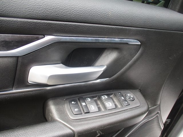 2024 RAM 1500 BIG HORN 4X4 CREW CAB 5'7