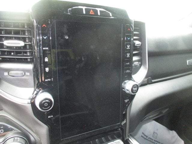 2024 RAM 1500 BIG HORN 4X4 CREW CAB 5'7