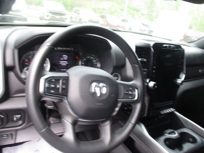 2024 RAM 1500 BIG HORN 4X4 CREW CAB 5'7