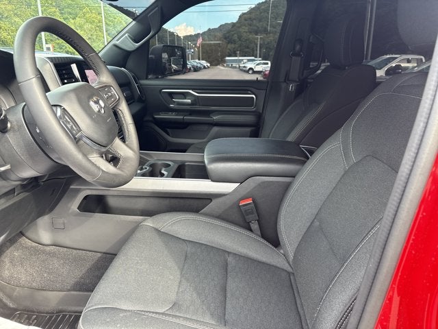 2025 RAM 1500 BIG HORN 4X4 CREW CAB 5'7
