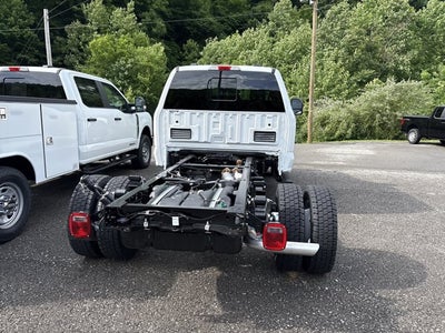 2026 Ford Super Duty F-450 DRW "XL 4WD CREW CAB 179"" WB 6"