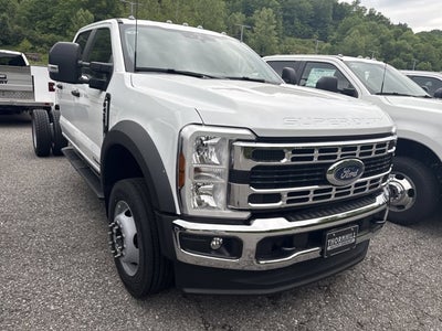2026 Ford Super Duty F-450 DRW "XL 4WD CREW CAB 179"" WB 6"