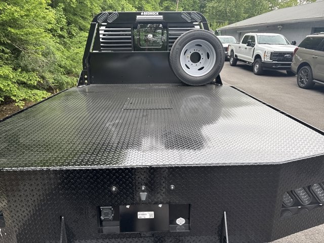 2026 Ford Super Duty F-450 DRW "XL 4WD CREW CAB 179"" WB 6"