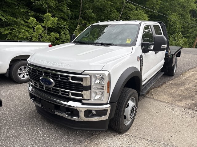 2026 Ford Super Duty F-450 DRW "XL 4WD CREW CAB 179"" WB 6"