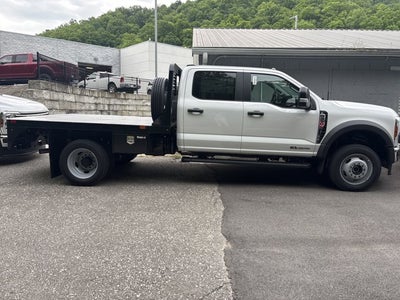 2026 Ford Super Duty F-450 DRW "XL 4WD CREW CAB 179"" WB 6"