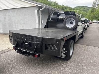 2026 Ford Super Duty F-450 DRW "XL 4WD CREW CAB 179"" WB 6"