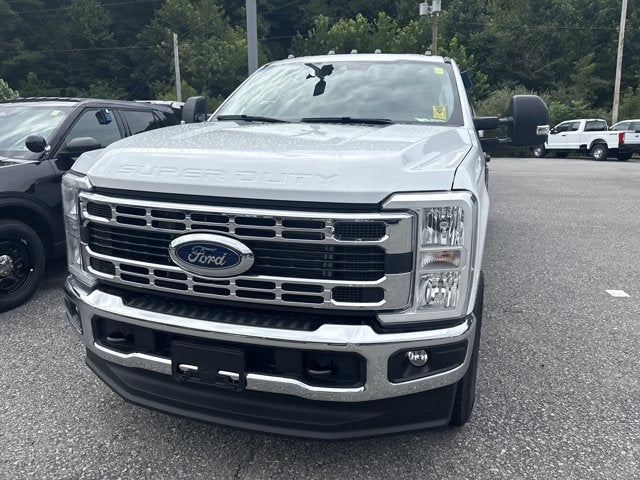 2026 Ford Super Duty F-350 SRW F-350® XL
