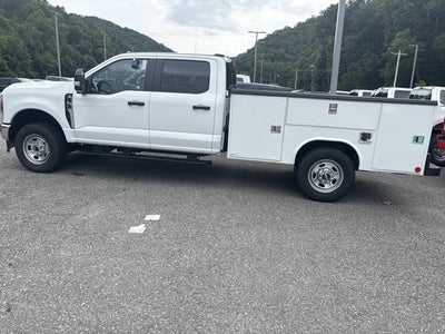 2026 Ford Super Duty F-350 SRW F-350® XL