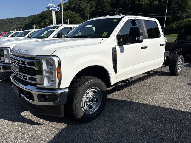 2026 Ford Super Duty F-350 SRW F-350® XL