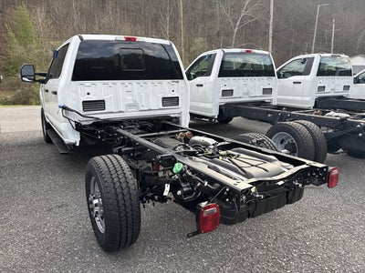 2026 Ford Super Duty F-350 SRW "XL 4WD CREW CAB 179"" WB 6"