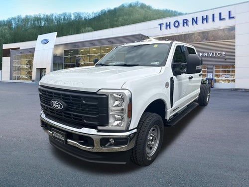 2027 Ford Super Duty F-350 SRW "XL 4WD CREW CAB 179"" WB 6"