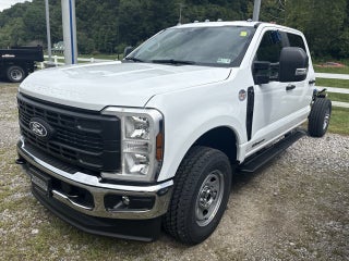 2027 Ford Super Duty F-350 SRW "XL 4WD CREW CAB 179"" WB 6"