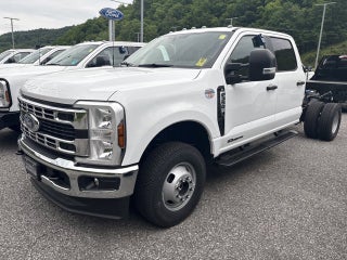 2026 Ford Super Duty F-350 DRW "XL 4WD CREW CAB 179"" WB 6"