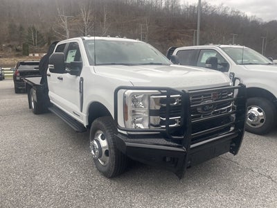 2025 Ford Super Duty F-350 DRW "XL 4WD CREW CAB 179"" WB 6"