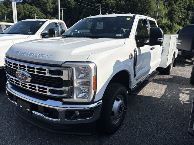 2026 Ford Super Duty F-350 DRW F-350® XL
