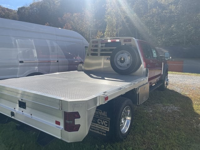 2026 Ford Super Duty F-450 DRW "XLT 4WD CREW CAB 179"" WB"