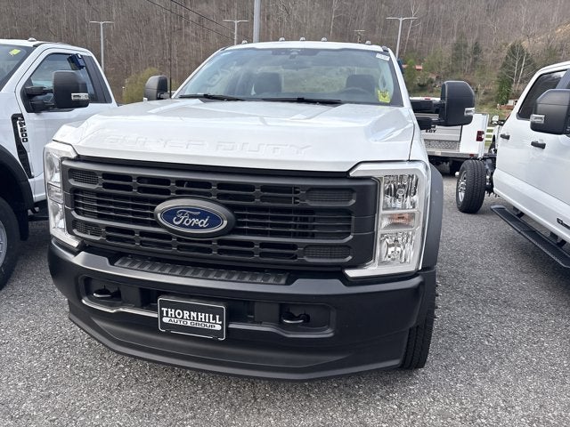 2025 Ford Super Duty F-550 DRW "XL 4WD REG CAB 169"" WB 84"