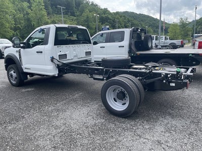 2025 Ford Super Duty F-550 DRW "XL 4WD REG CAB 169"" WB 84"