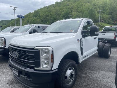 2025 Ford Super Duty F-350 SRW F-350® XL