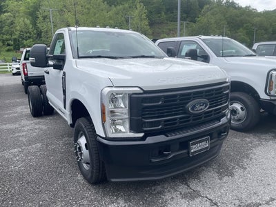 2025 Ford Super Duty F-350 SRW F-350® XL