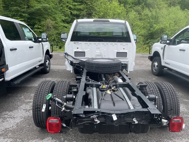 2025 Ford Super Duty F-350 SRW F-350® XL