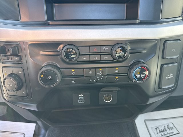 2026 Ford Super Duty F-350 DRW "XL 4WD REG CAB 145"" WB 60"