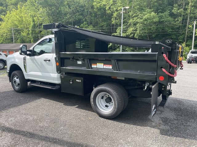 2025 Ford Super Duty F-350 DRW F-350® XL