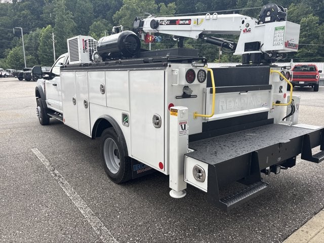 2026 Ford Super Duty F-550 DRW F-550® XL