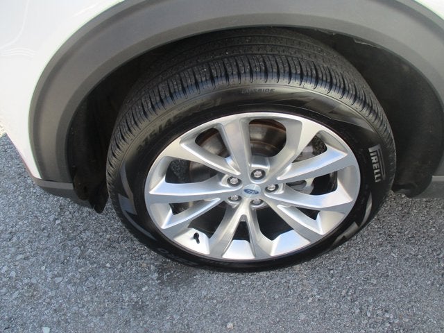 2023 Ford Explorer PLATINUM 4WD