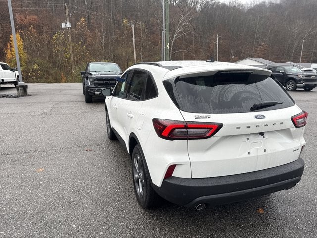2026 Ford Escape ST-LINE AWD
