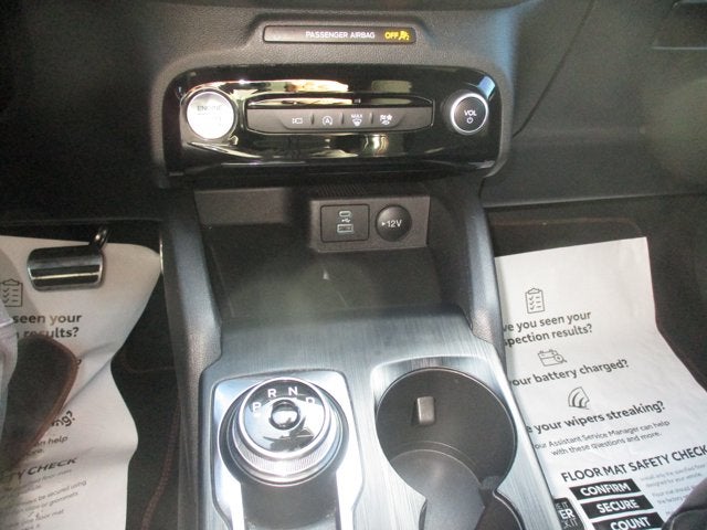 2023 Ford Escape ST-LINE SELECT AWD