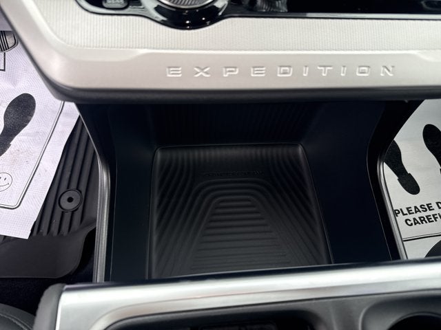 2027 Ford Expedition ACTIVE 4X4