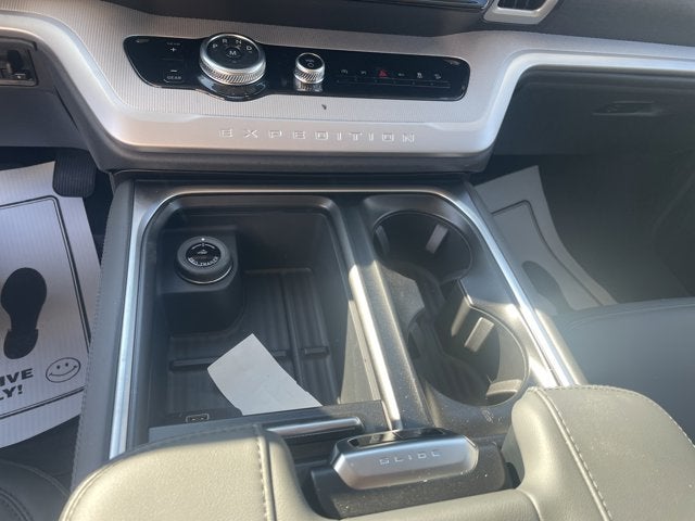 2026 Ford Expedition ACTIVE 4X4