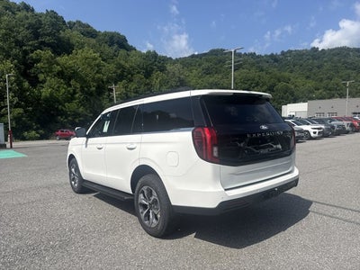 2027 Ford Expedition ACTIVE 4X4
