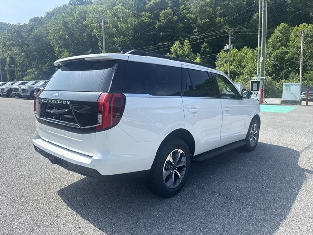 2027 Ford Expedition ACTIVE 4X4