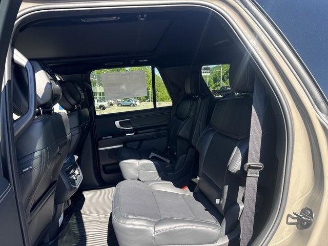 2026 Ford Expedition PLATINUM 4X4