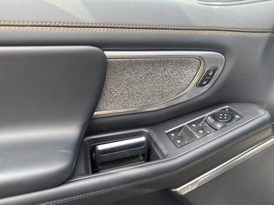 2027 Ford Expedition TREMOR 4X4