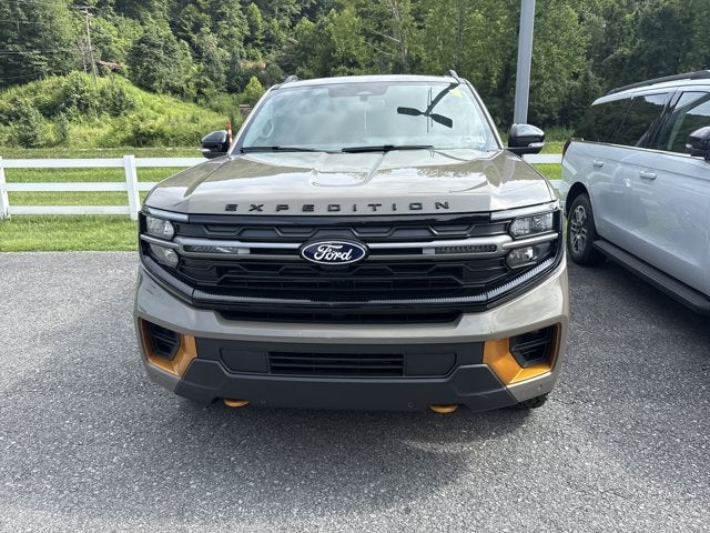 2027 Ford Expedition TREMOR 4X4