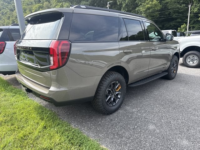 2027 Ford Expedition TREMOR 4X4