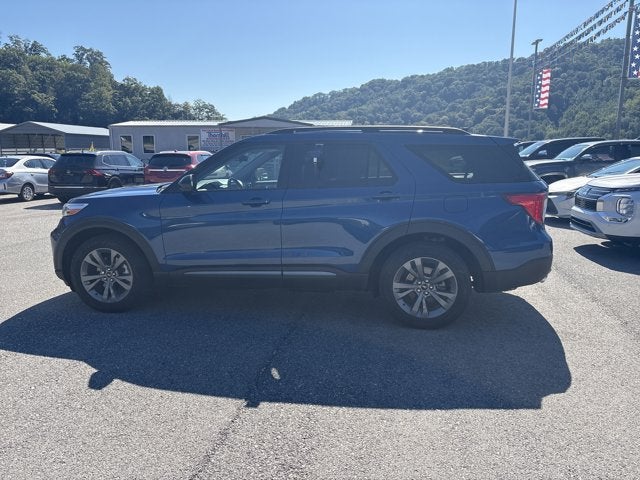 2022 Ford Explorer XLT 4WD