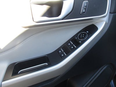 2024 Ford Explorer XLT 4WD