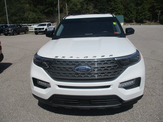 2023 Ford Explorer XLT 4WD