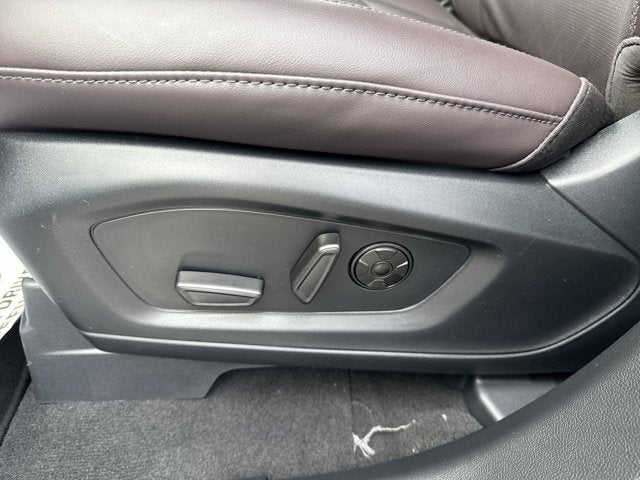 2026 Ford Explorer PLATINUM RWD