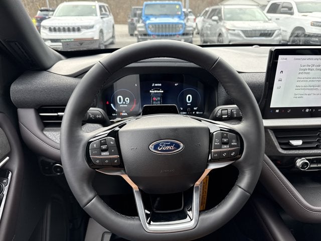 2026 Ford Explorer PLATINUM RWD