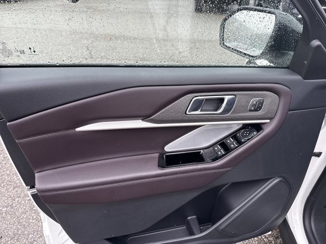 2026 Ford Explorer PLATINUM RWD