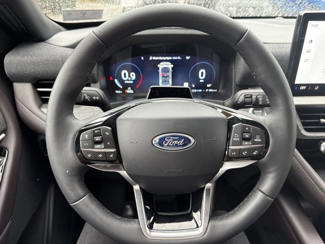 2026 Ford Explorer PLATINUM RWD