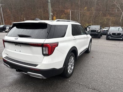 2026 Ford Explorer PLATINUM RWD