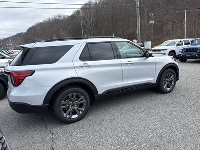 2026 Ford Explorer ACTIVE 4WD