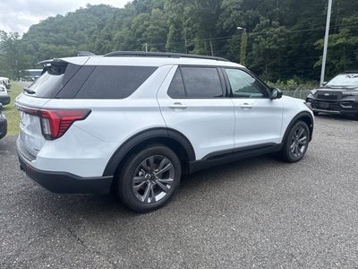 2026 Ford Explorer ACTIVE 4WD