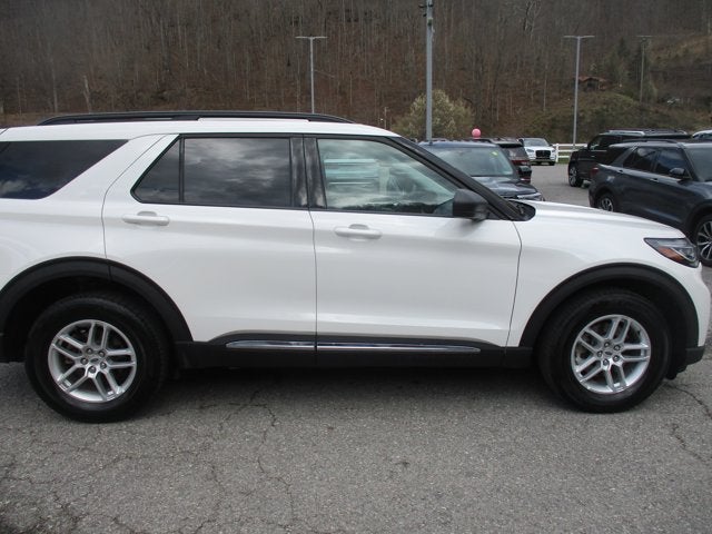 2025 Ford Explorer ACTIVE 4WD